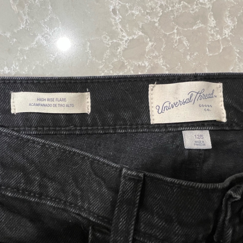 Universal Thread Black Flare & Wide Leg Jeans - Picture 6 of 8